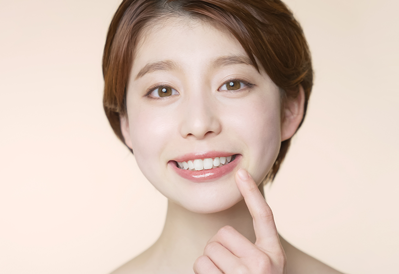 目立ちにくい矯正装置